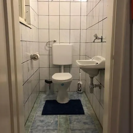 Big Blue House Apartment Schwaig